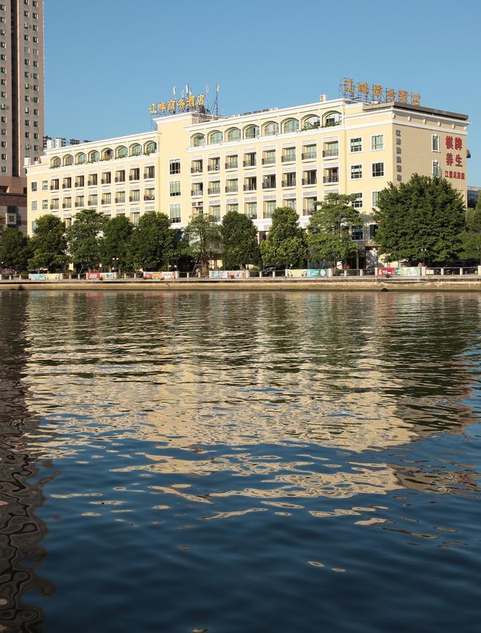 リバーサイド ホテル 中山市 エクステリア 写真
